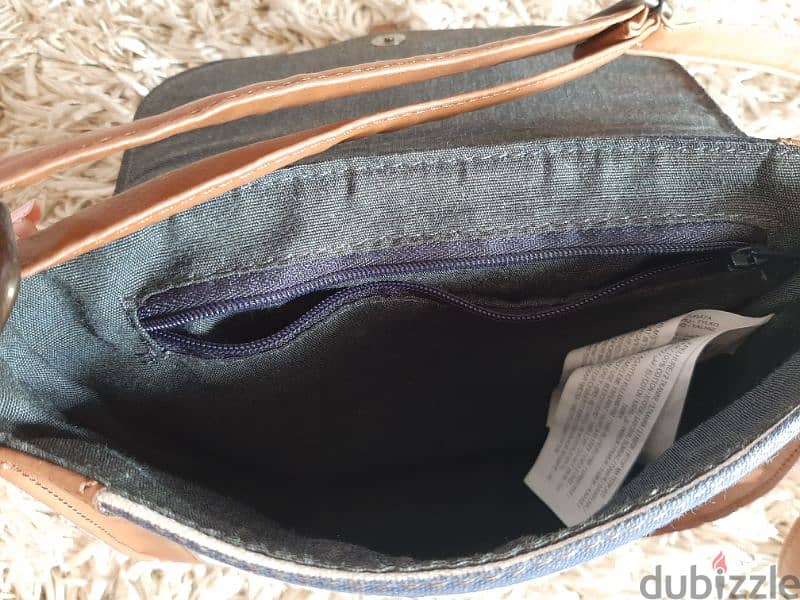 LCWAIKIKI navy stripped cross bag 5