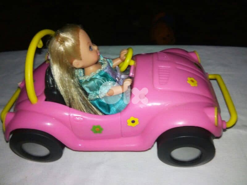 STEFFi LOVE DAUGHTER EVI +HER CAR barely used still good doll, both=22 2