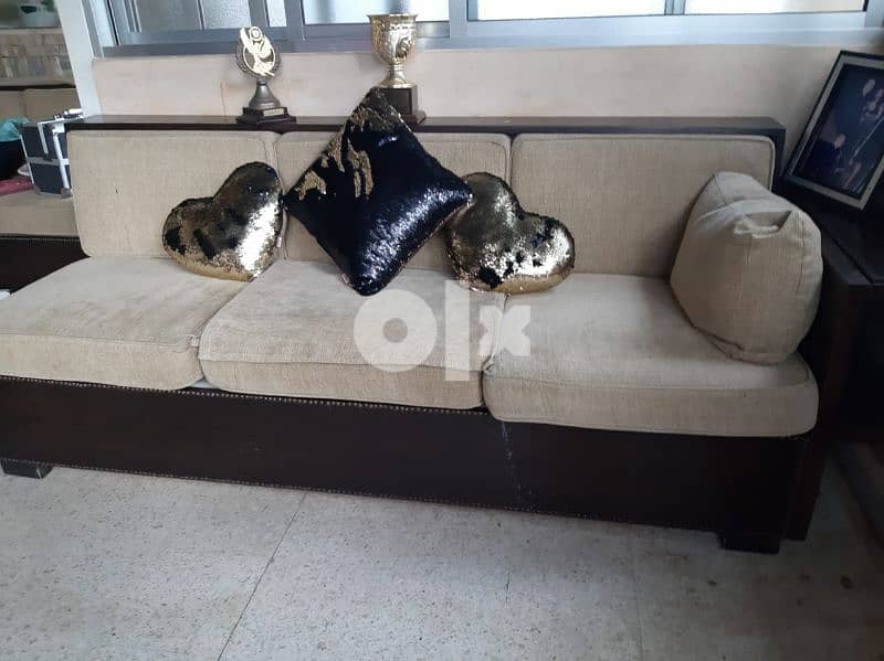 3 seat sofa + 2 seat sofa excellent sponge with storage under 1