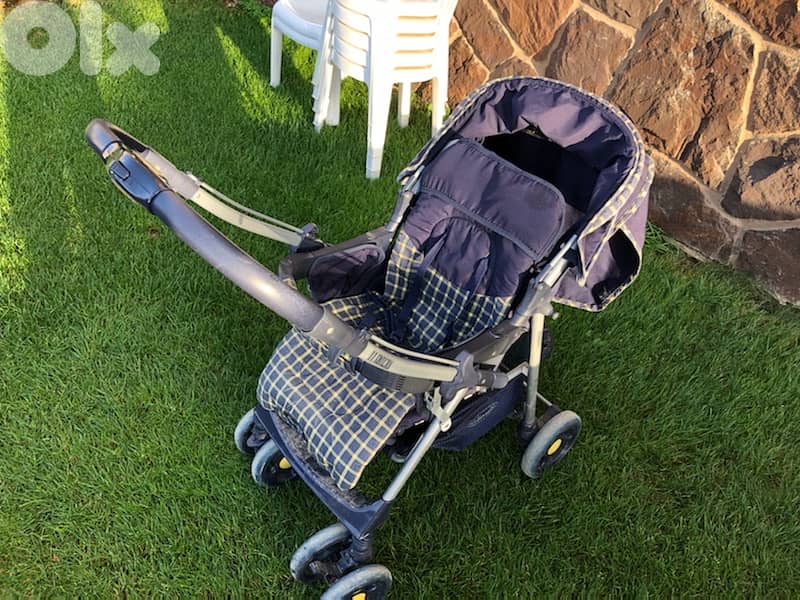 stroller 0