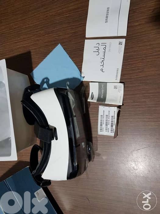 for sale Gear VR compatible with Note5/S6edge+/S6/S6 edge/S7/S7 edge. 2