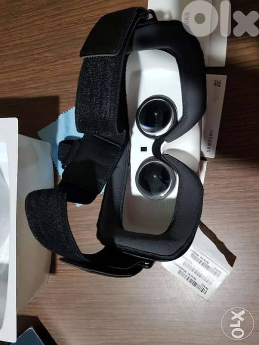 for sale Gear VR compatible with Note5/S6edge+/S6/S6 edge/S7/S7 edge. 4