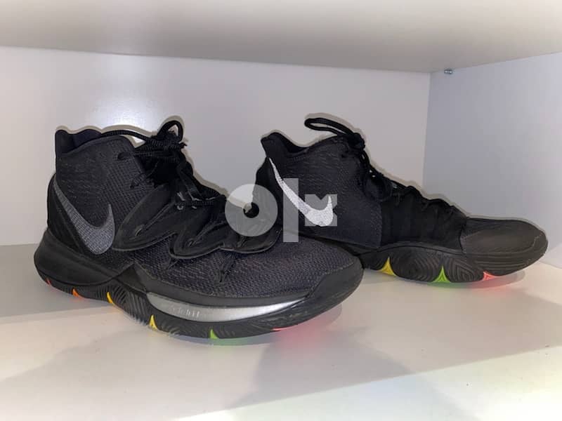 Nike Kyrie 5 Basketball shoes 4