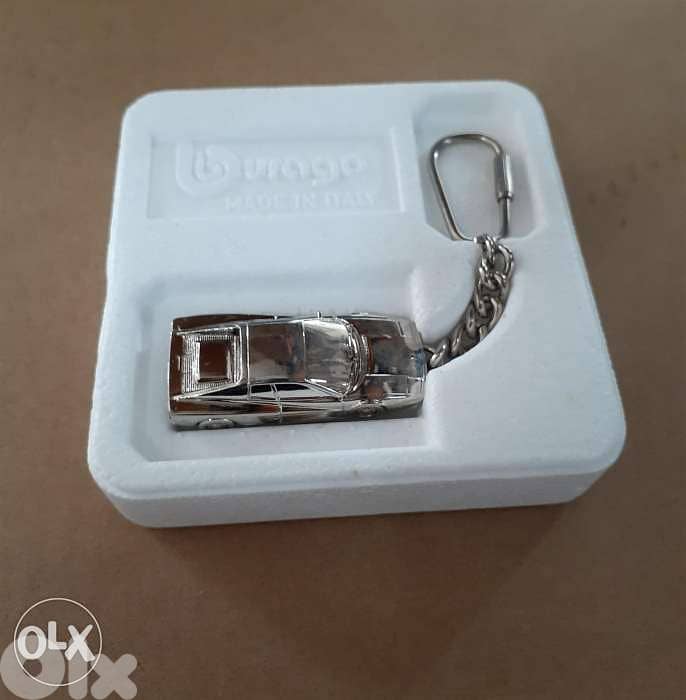 Ferrari Testarossa key-holder. 2