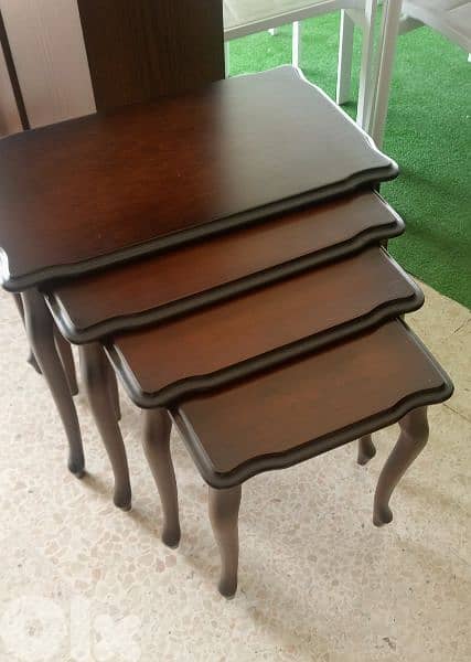 طقم طاولات قشرة فراكي.   Set table 0