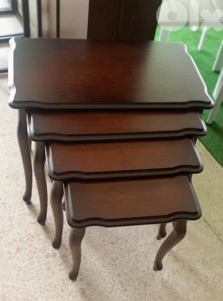 طقم طاولات قشرة فراكي.   Set table 2