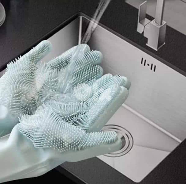 multipurpose thick silicone gloves 3$ 6