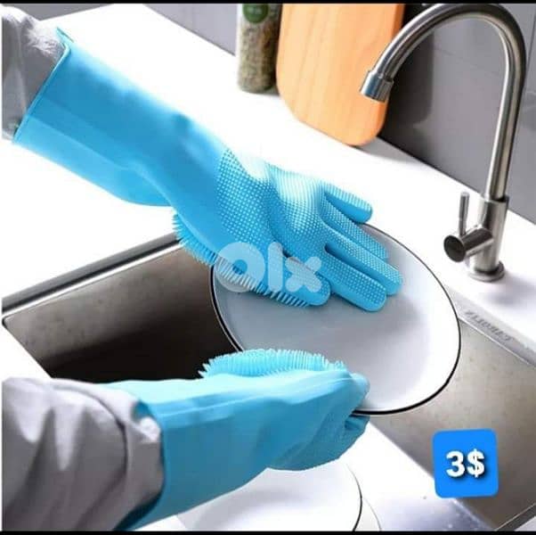 multipurpose thick silicone gloves 3$ 7