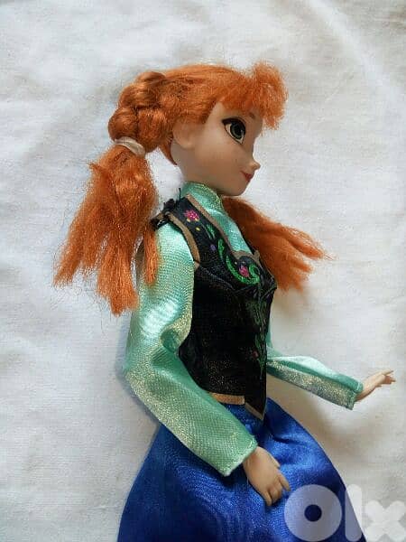 PRINCESS ANNA FROZEN from DISNEY Store ARTICULATED Good doll=21$ 3