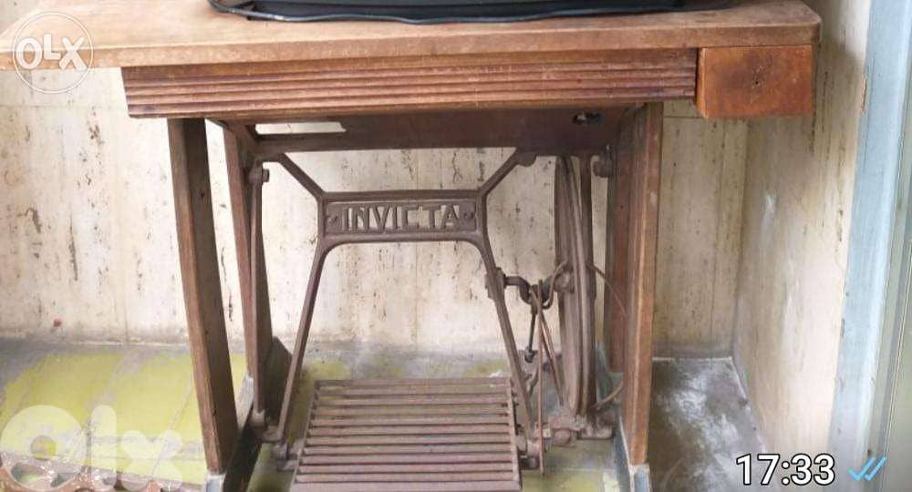 Sewing Machine Vintage 3