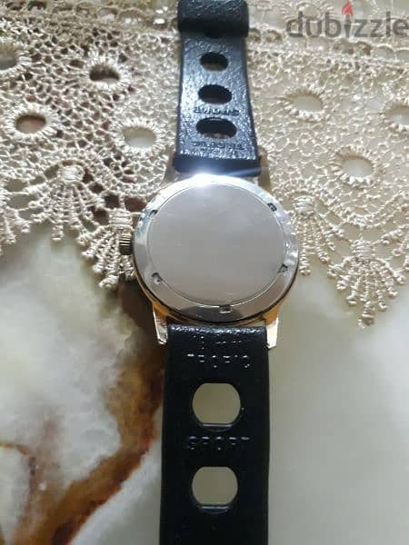 ساعة سرتينا 6