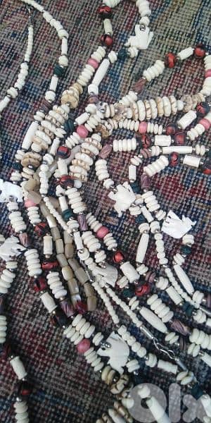 قلادات حفر يدوي 0