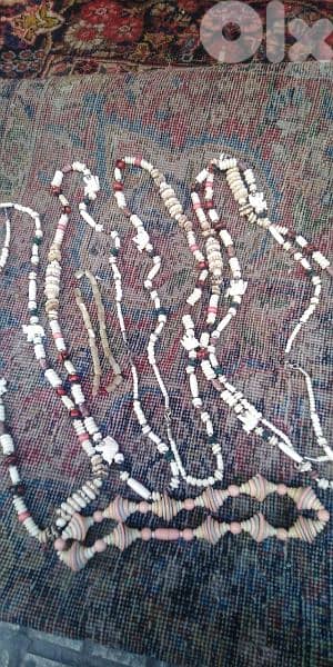 قلادات حفر يدوي 1