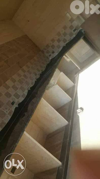 معلم بلاط وحجر تركيب جميع انواع البلاط باسعار مدروسة 1