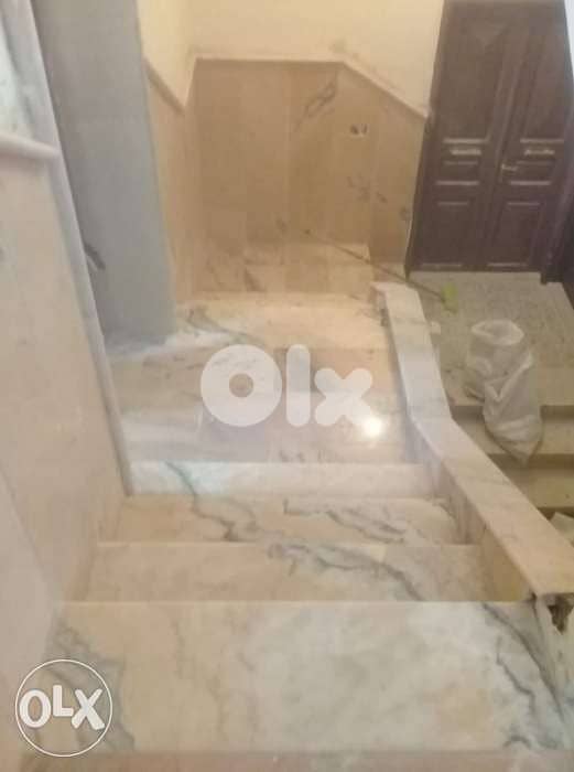 معلم بلاط وحجر تركيب جميع انواع البلاط باسعار مدروسة 4