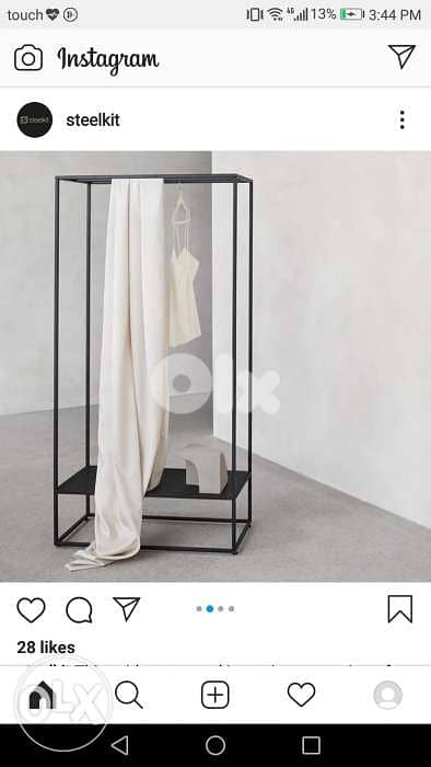 Clothes fashion stand 1