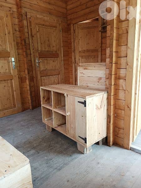 pallets Wood tv cabinet طاولة تلفزيون خشب طبليات 0