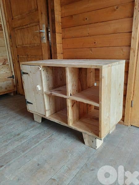 pallets Wood tv cabinet طاولة تلفزيون خشب طبليات 1