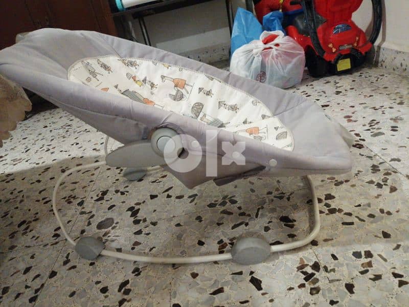 relax in a good condition like new 2