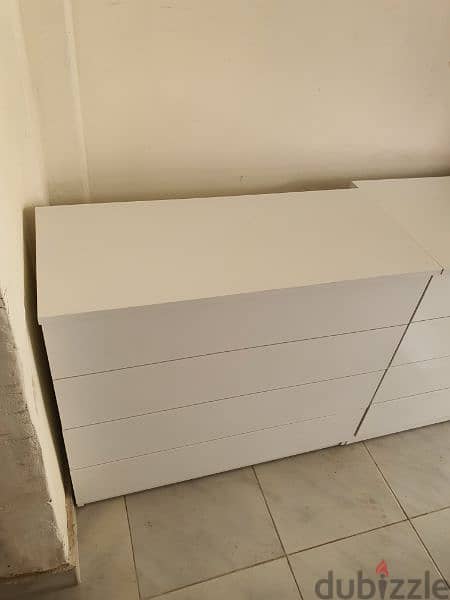 Bedroom Chifonyer Or Closets 5