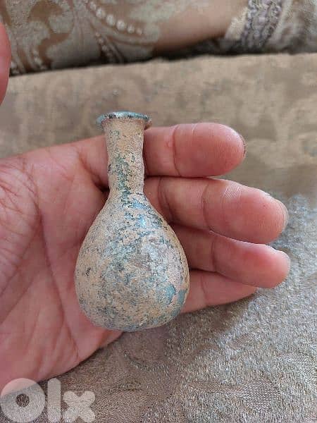 Ancient Roman Glass  Iridescent Unguentariym 1st to 3rd century 7 cm 1