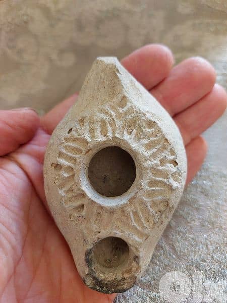 Ancient Roman Oil lamp 2nd 3rd century AD 7cm lenght 0