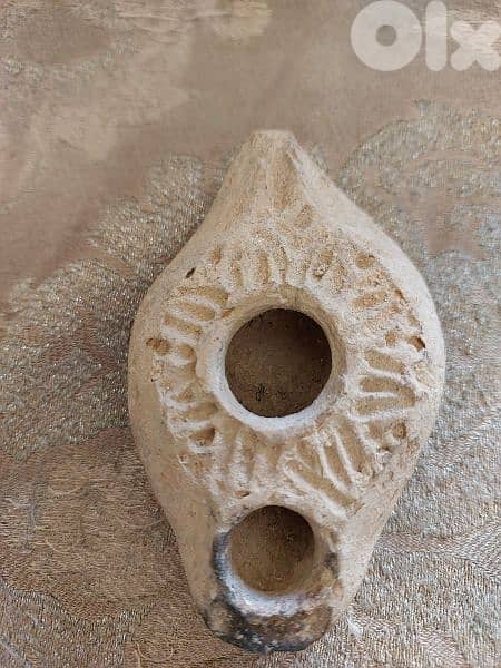Ancient Roman Oil lamp 2nd 3rd century AD 7cm lenght 2