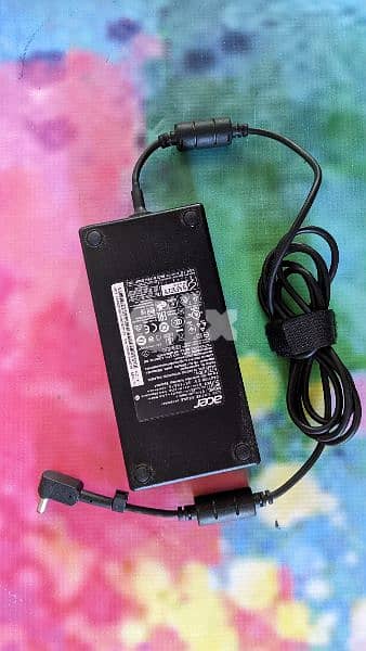 Acer predator original charger 180 watt