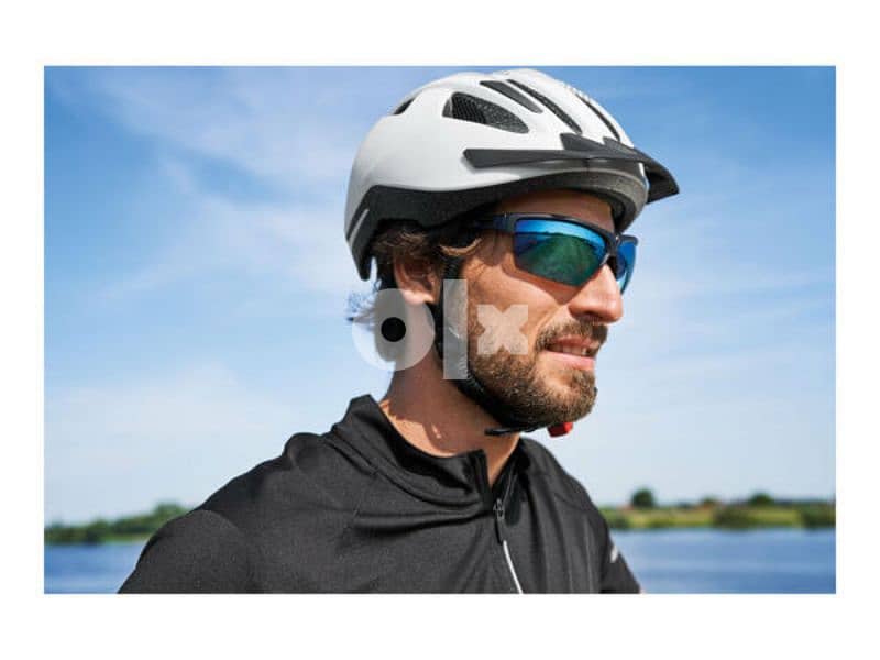 CRIVIT Bike Helmet Size L / XL: 59-64 cm with rear red light Black 4