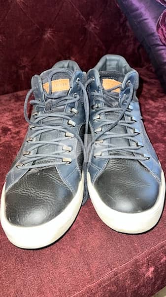 Tommy Hilfiger shoes for men 50$