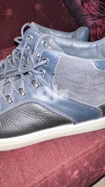 Tommy Hilfiger shoes for men 50$ 2