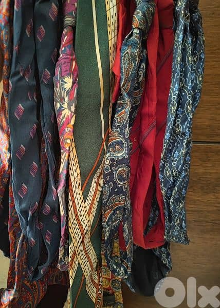 7 vintage ties 0