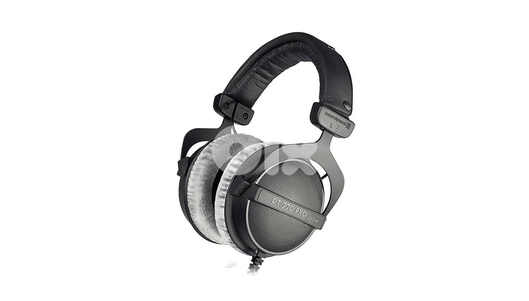 Beyerdynamic DT-770 Pro Headphones (DT770) 0