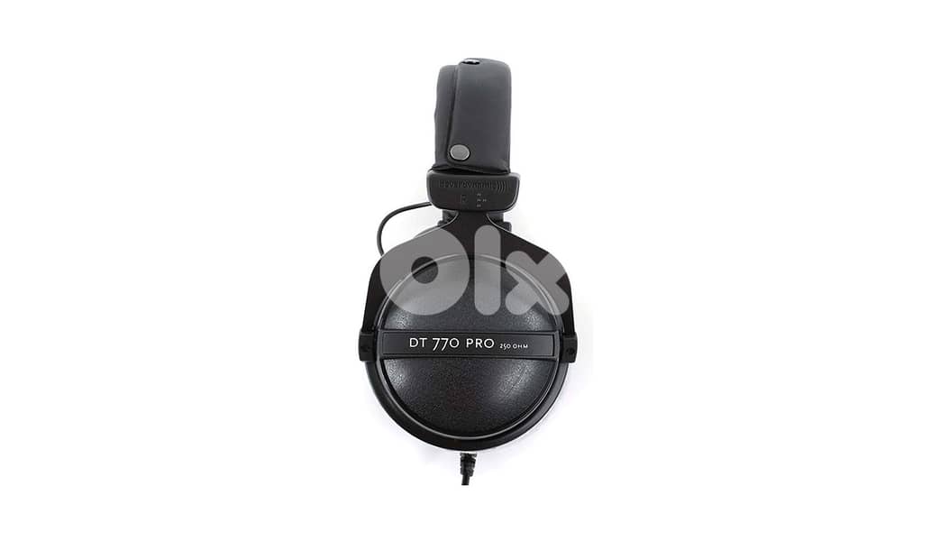 Beyerdynamic DT-770 Pro Headphones (DT770) 4