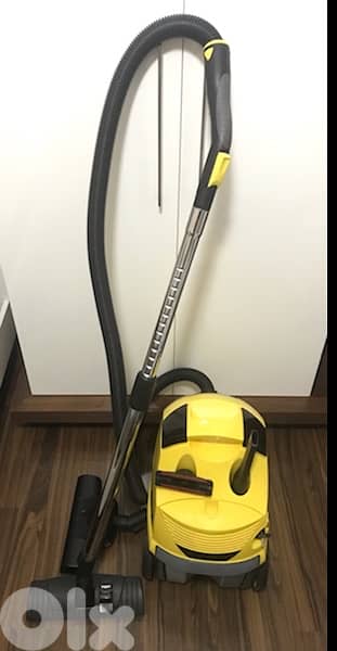 karcher vacum DS 5500 bala ghabra w btess7ab bactérie 1