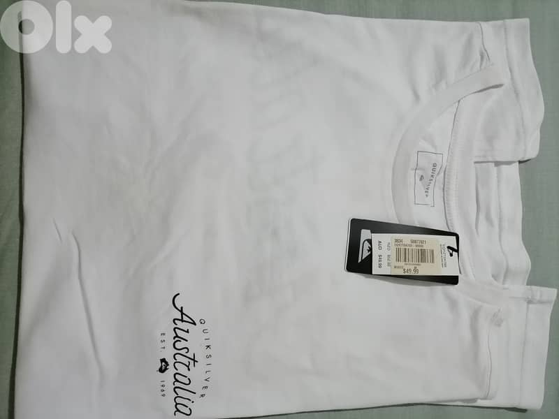 Quicksilver men shirt. Size Large 1