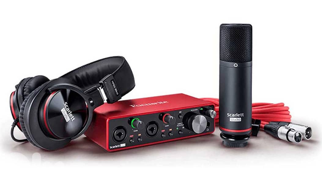 Focusrite Scarlett 2i2 Studio G3 Package 2