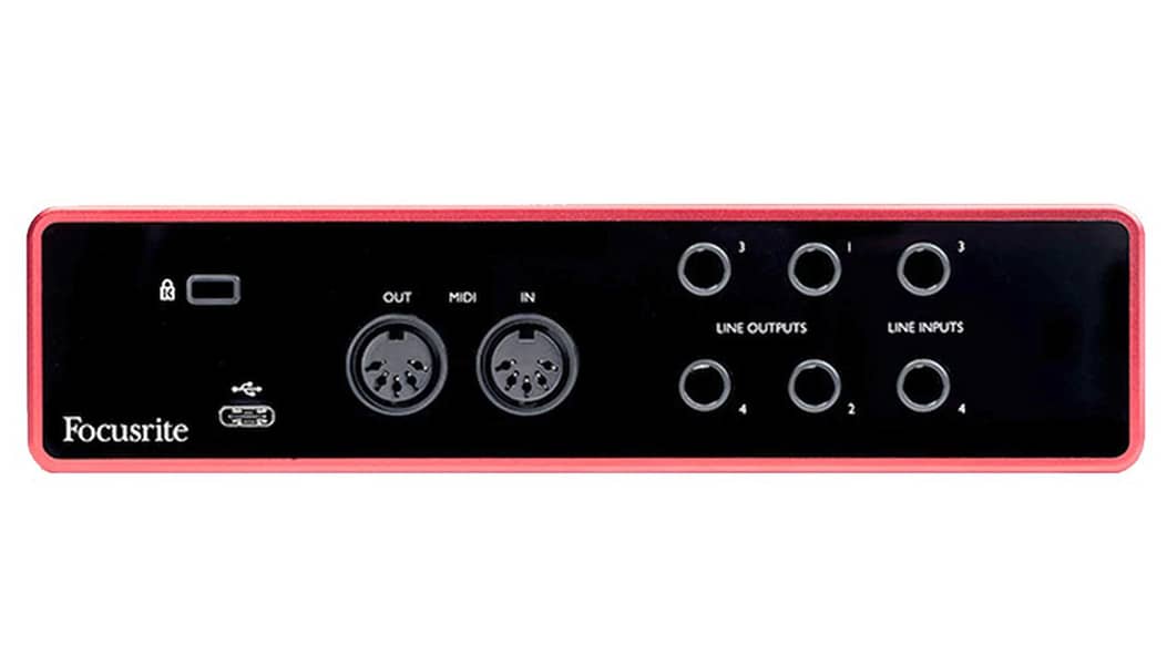 Focusrite Scarlett 4i4 G3 1
