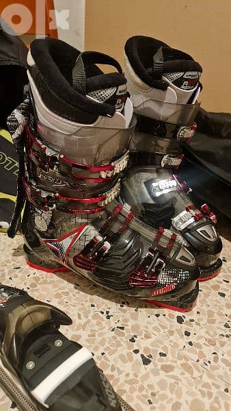 ski set. mint condition used 3 times. 1