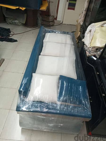 تنجيد وصيانة جميع أنواع المفروشات من خلال خبراء تنجيد 4