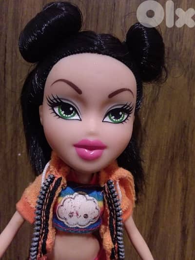SLEEPOVER PARTY BRATZ JADE MGA2018 Great doll, own wear+Nude Feet=25$