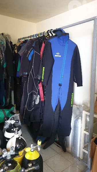 beauchat wet suit diving large 5mm 0