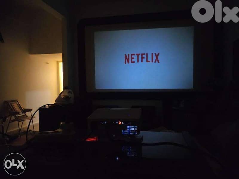 Vintage Home Cinema Screen 2