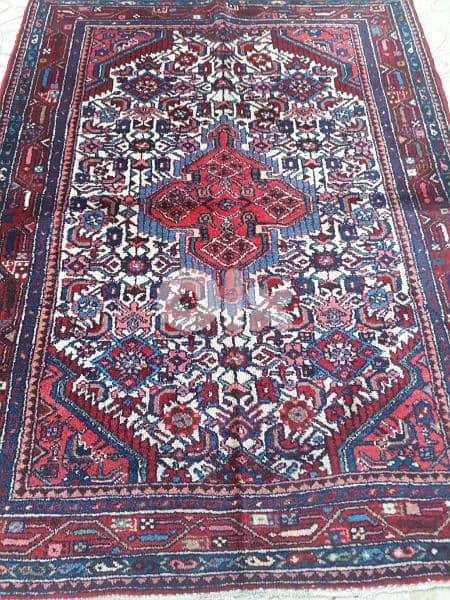 سجادة عجمية 150×110 نظيفة شغل ايد 0