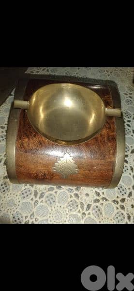 vintage Ashtrey wood and copper 1