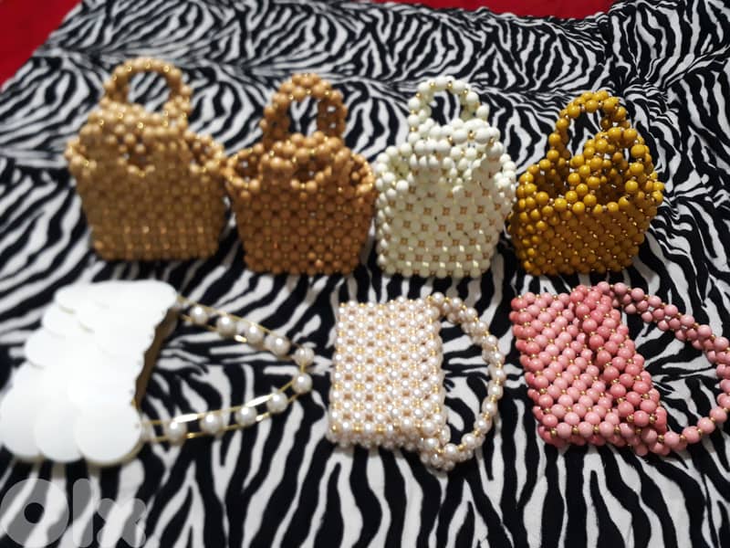 Bag of beads beige 8