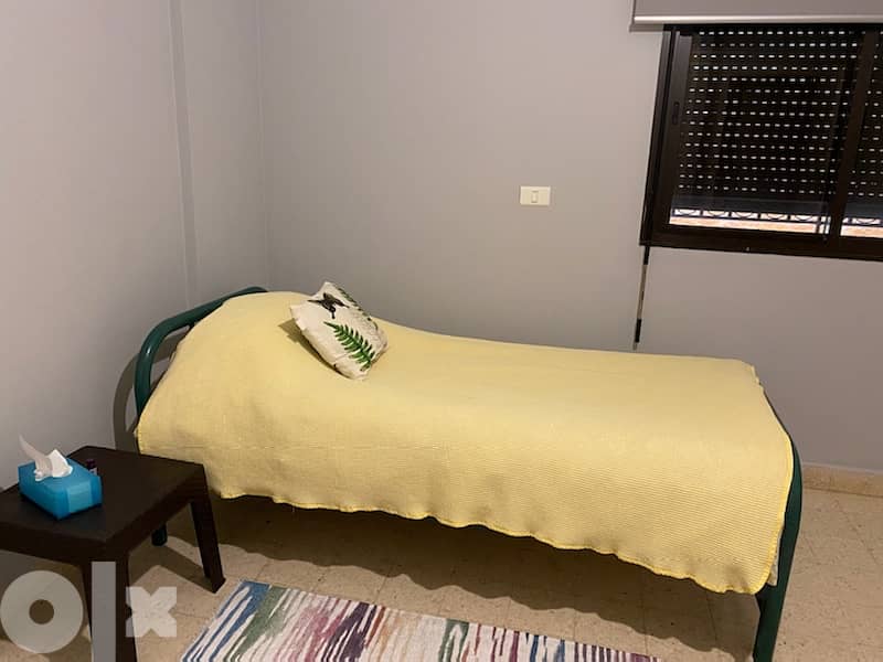 bed with Sleep Comfort mattress 2