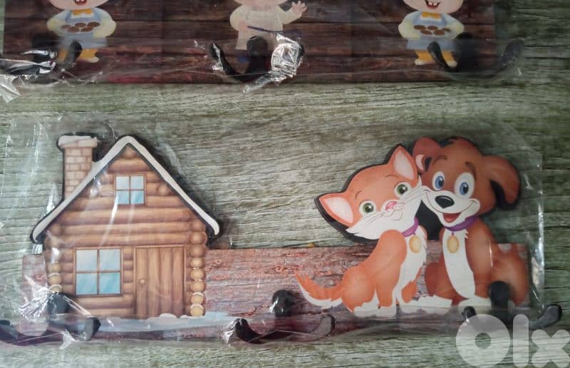 cute wood kitchen towel hanger 3
