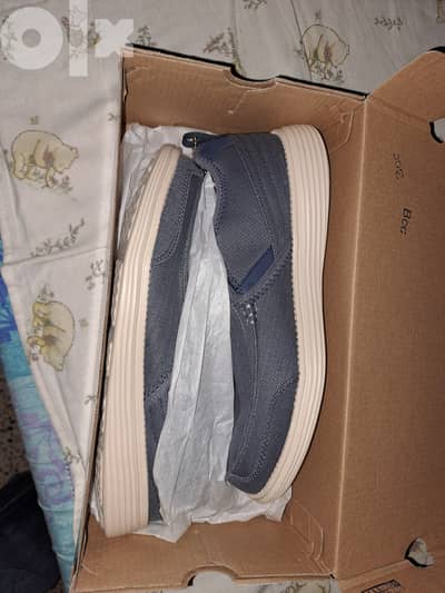 sketchers boat slipe on mens shoes,size 41