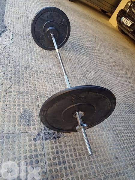Pair of 5kg Bumper pates rubber plus 1 long Axe 03027072 GEO 0